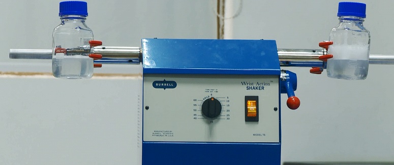 下面是消泡剂经销商如南京古田化工常用到产品(图2) 机器摇动法